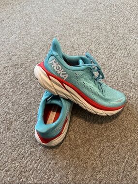 Hoka Women's Running Sneakers Clifton size 8.5
